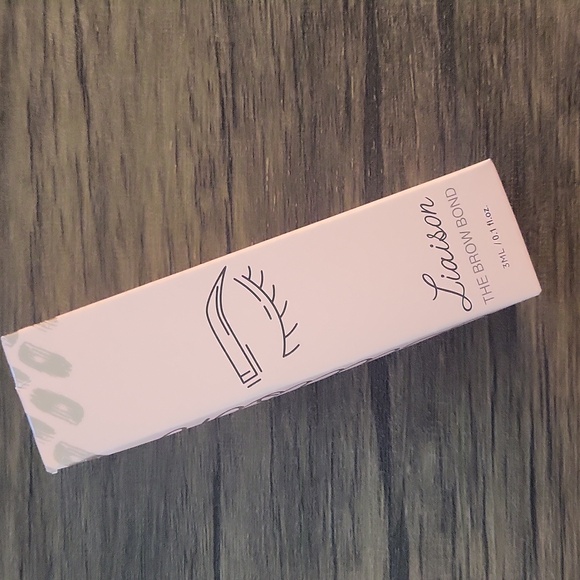 Liaison Brow Bond Serum - Picture 4 of 4